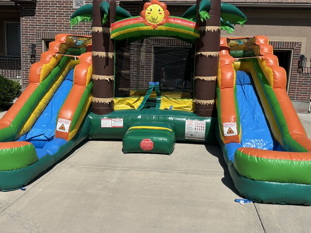 Tropical Water Slide & Bounce House Combo