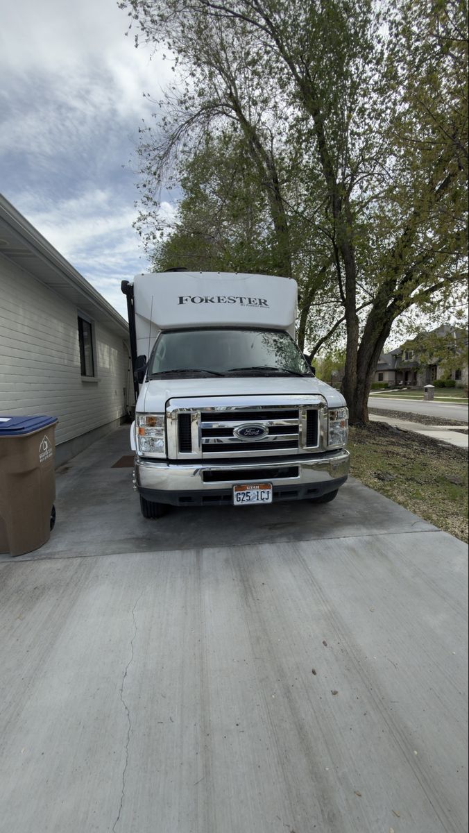 2018 Forest River - Forester 24' Motorhome