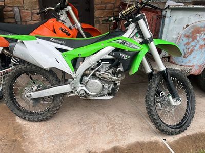 2016 Kawasaki KX 450 F dirtbike