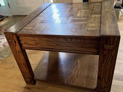 End table