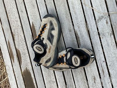 beige and brown mountain bike shoes