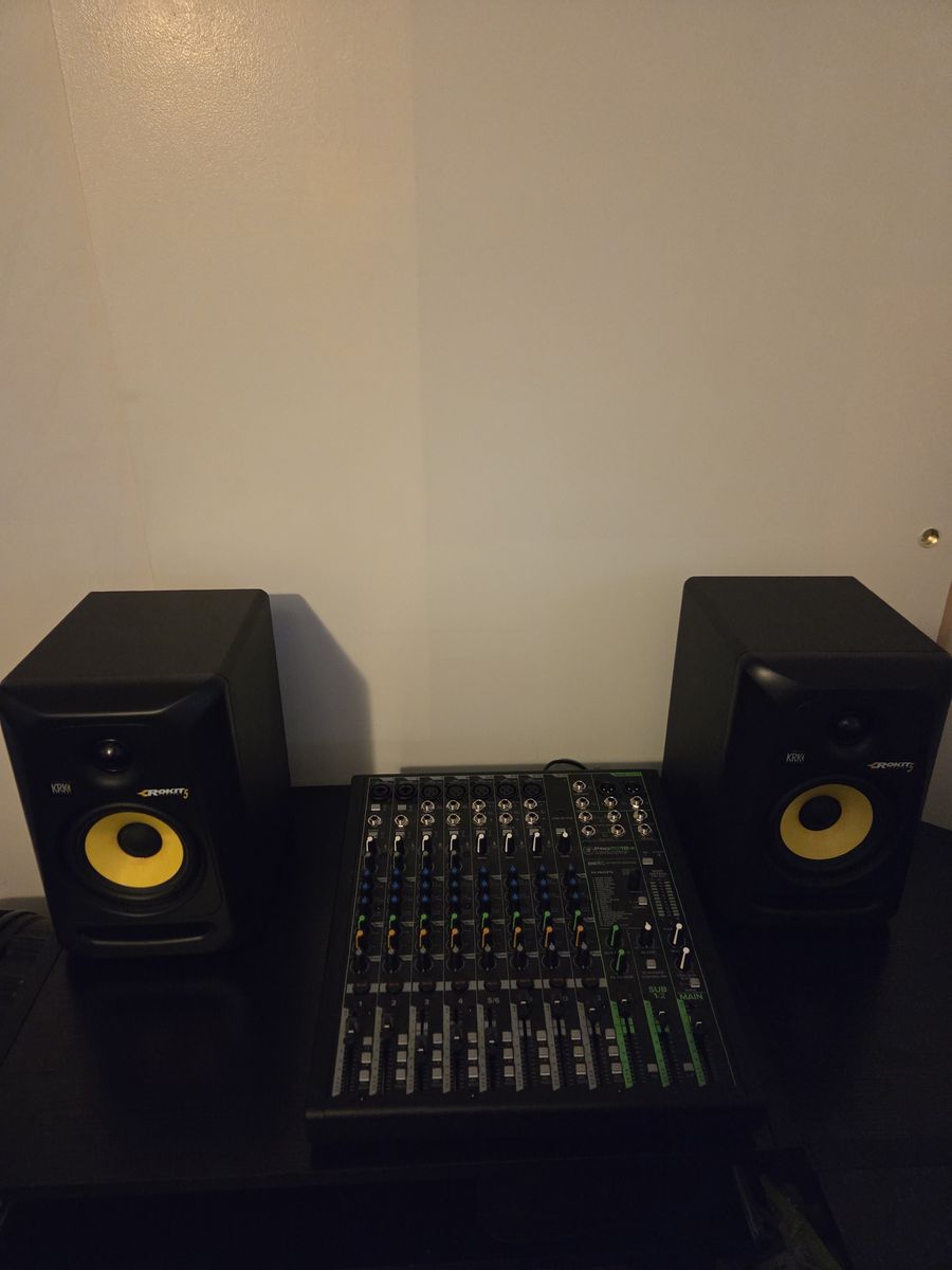 KRK Rokit 5 Studio Speaker Monitors