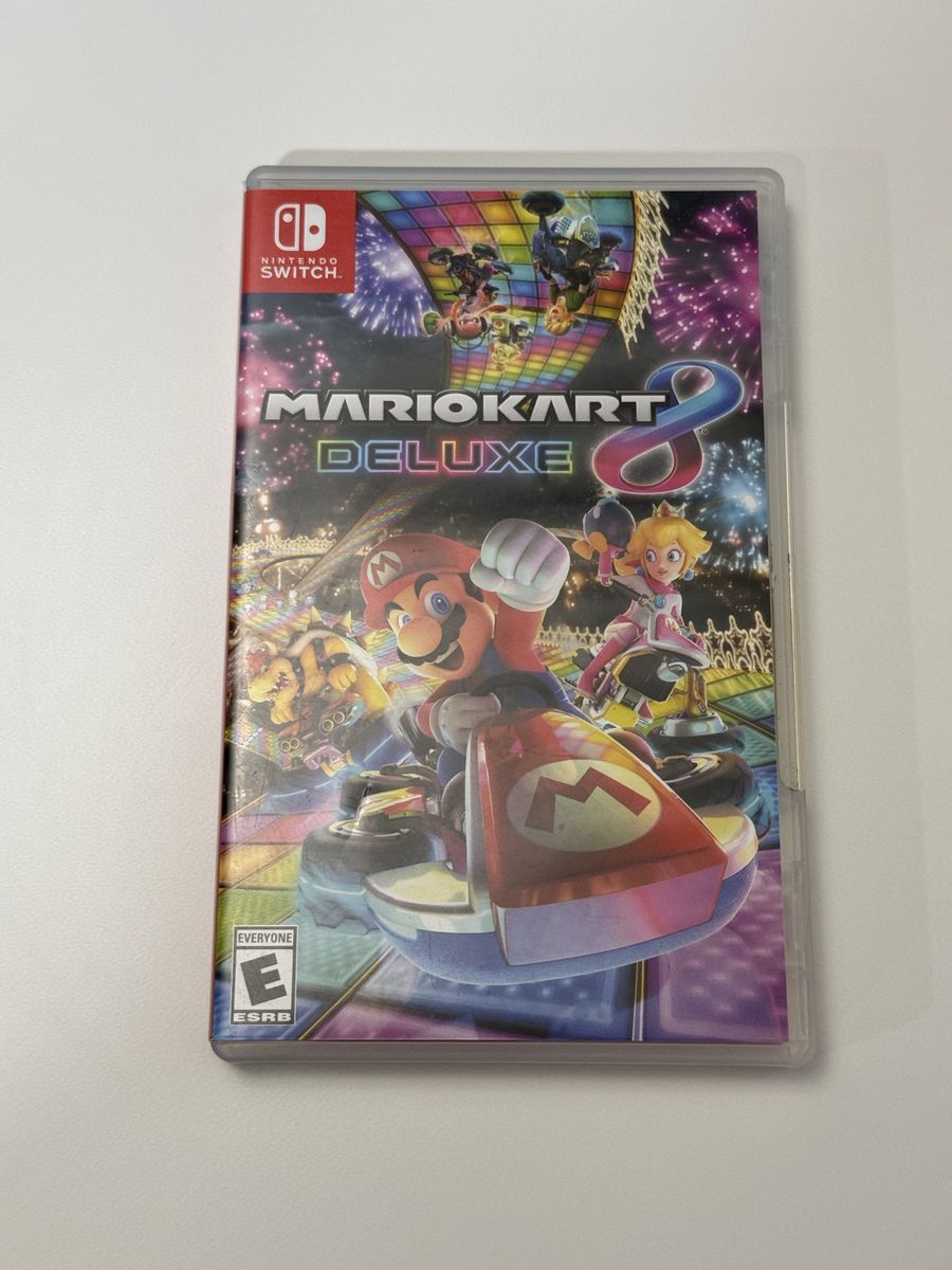 Nintendo Switch Game / Mario Kart 8 Deluxe / Good Condition