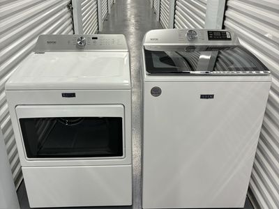 Maytag Top Load Washer and Electric Dryer Set White