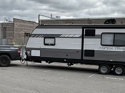 2021 Keystone Aspen Trail 29BB 33'10 FT, Immaculate, like new!