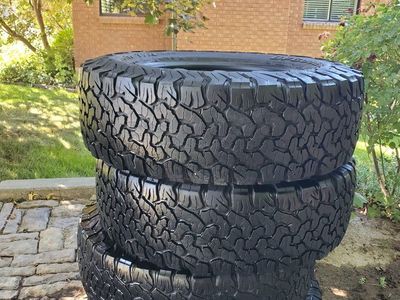 Set of 275/70/r18 Bf Goodrich K02 Truck SUV tires good condition- Land Cruiser, Sequoia, Tundra, Jeep, 4Runner, Ram
