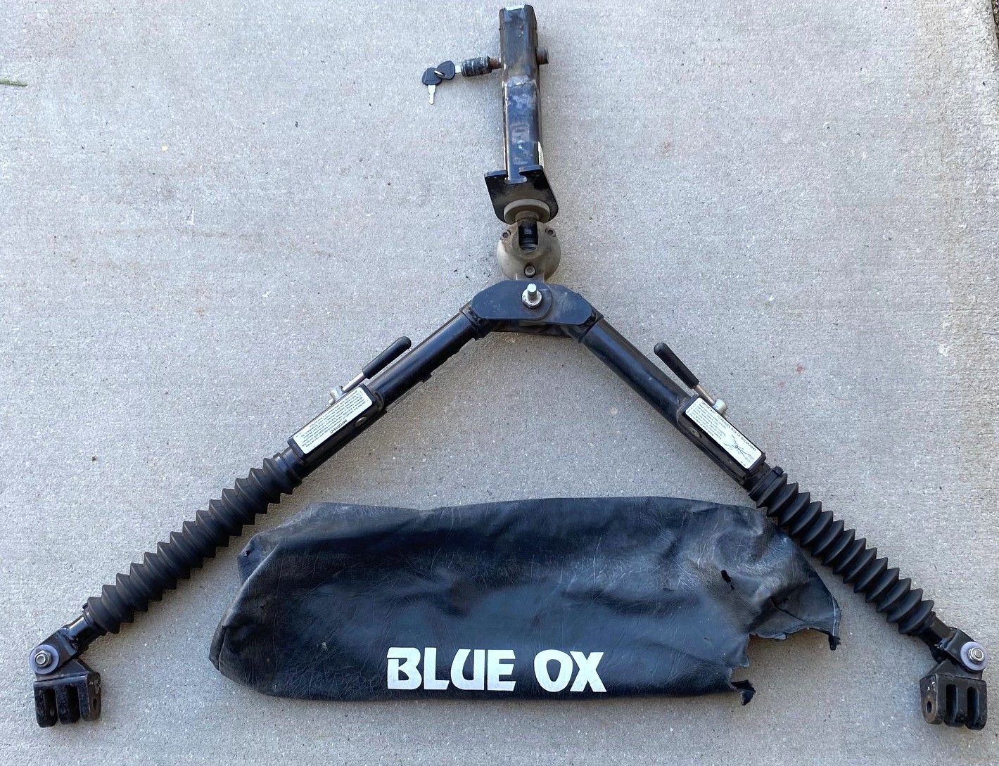 Blue Ox BX7445 10,000lb Tow Bar & BrakeBuddy Vantage Supplemental Braking System