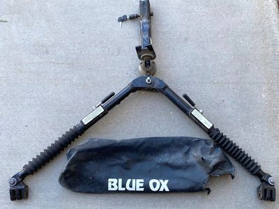 Blue Ox BX7445 10,000lb Tow Bar & BrakeBuddy Vantage Supplemental Braking System
