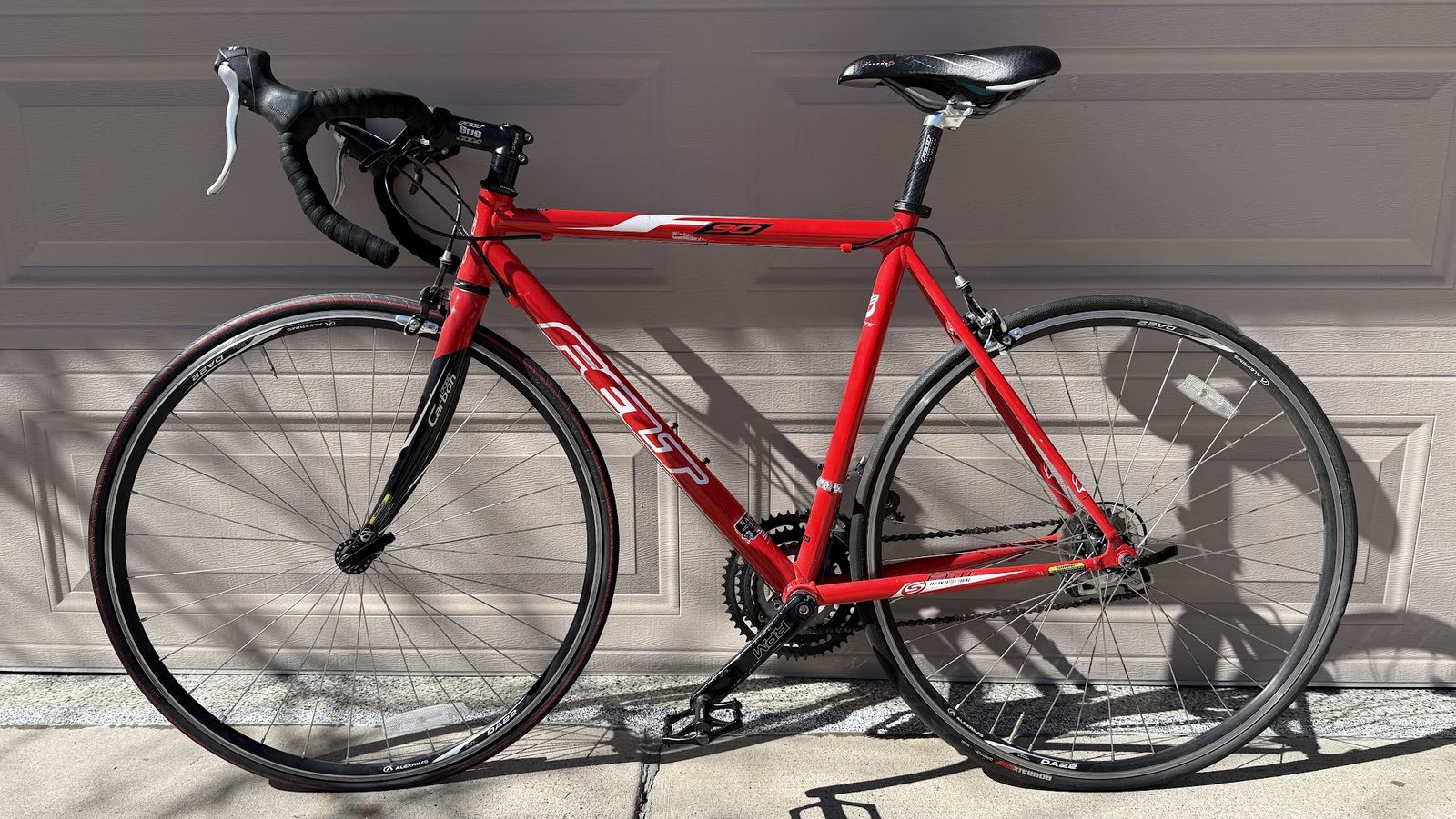 Felt F90 road bike 54cm