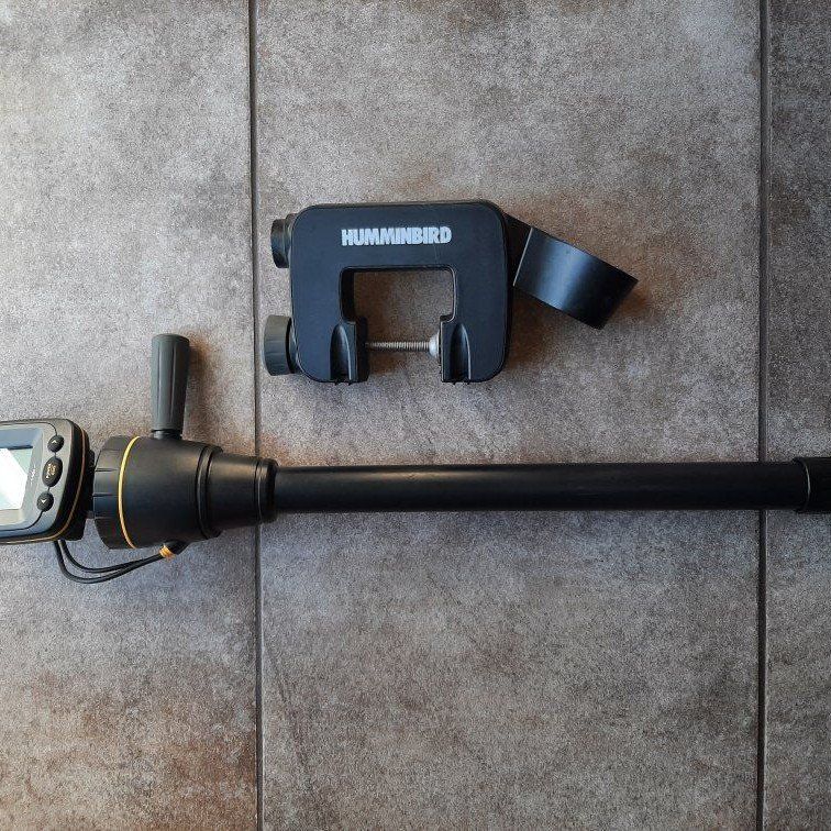 Hummingbird 140c Fishin' Buddy Portable Fish Finder