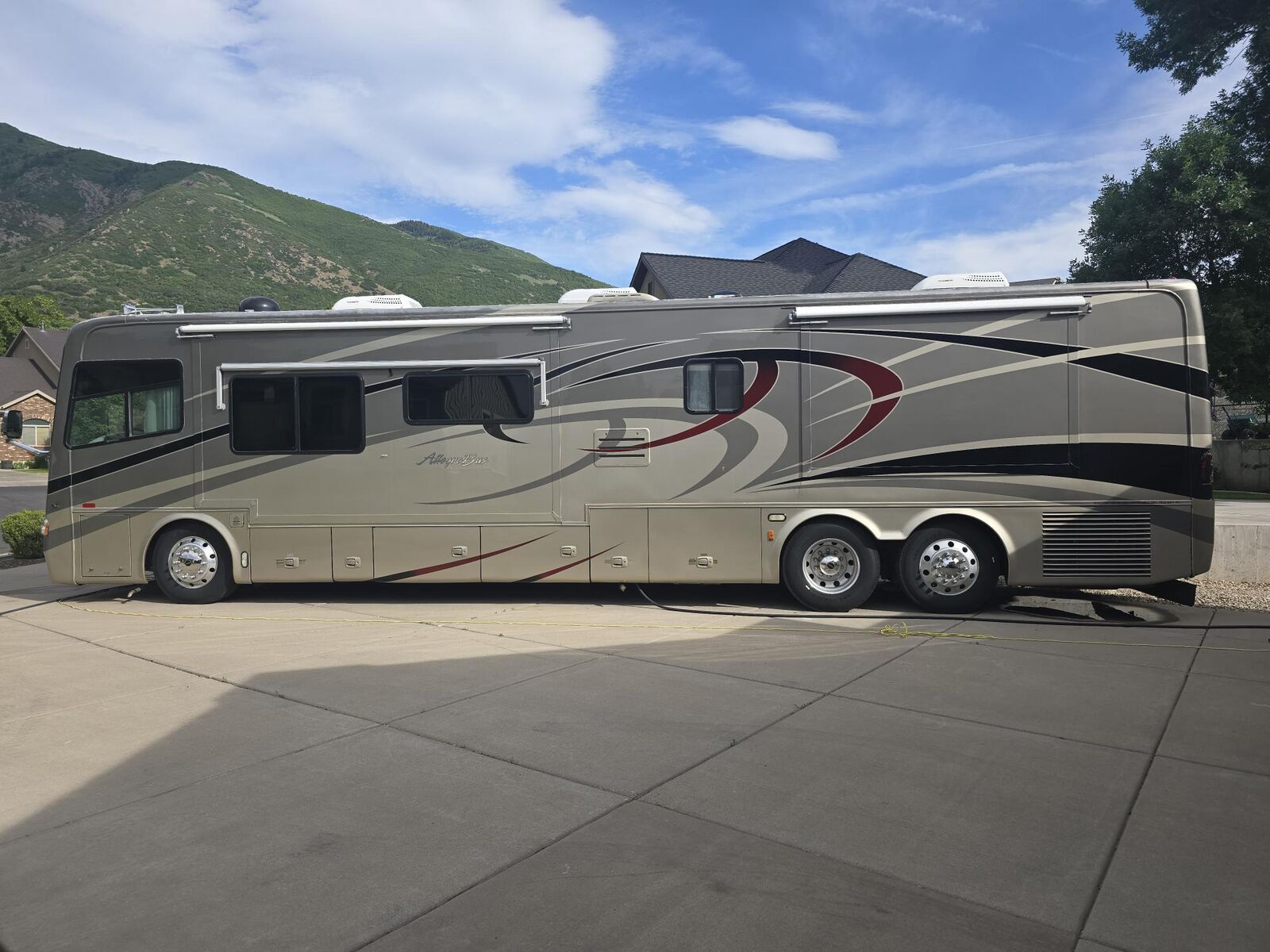 tiffin Allegro Bus 42QDP