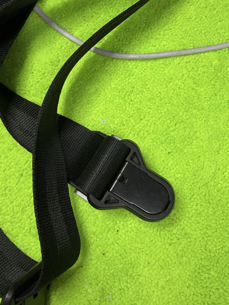 Main image 3