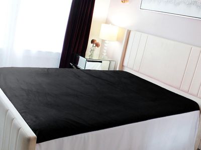 PassionMate Waterproof Stain-Proof Bed Pad King size – Ultra Soft Mattress Protector
