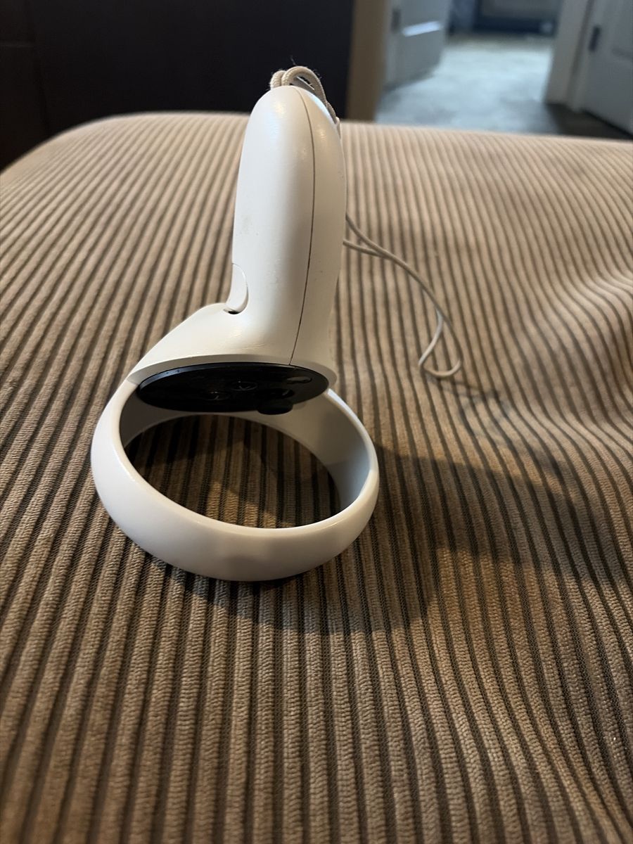 Meta Quest 2 Left Controller White Replacement VR Motion Controller