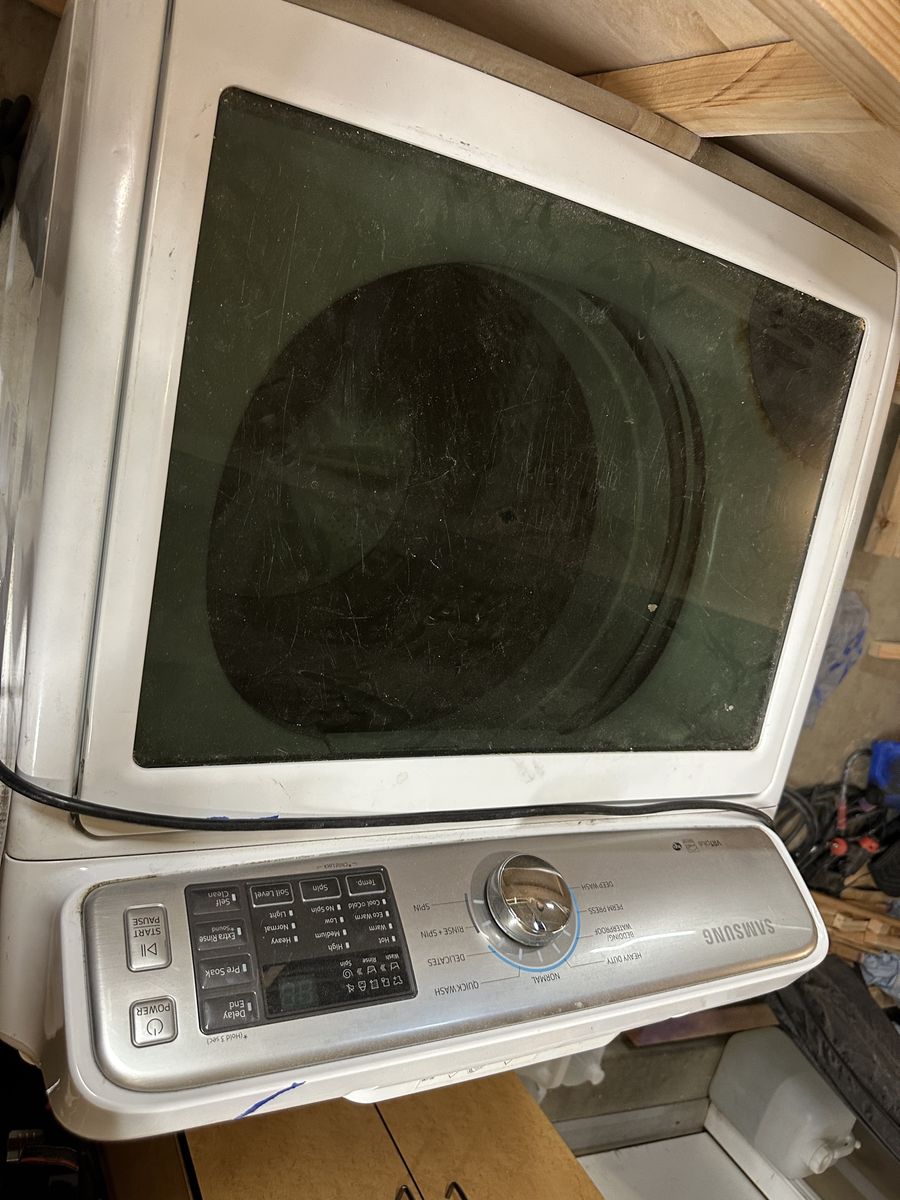 washing machine doesn’t drain water
