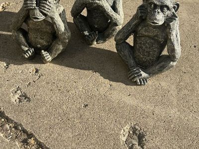 Three Wise Monkeys Statues Set - Hear, See, Speak No Evil Garden Decor