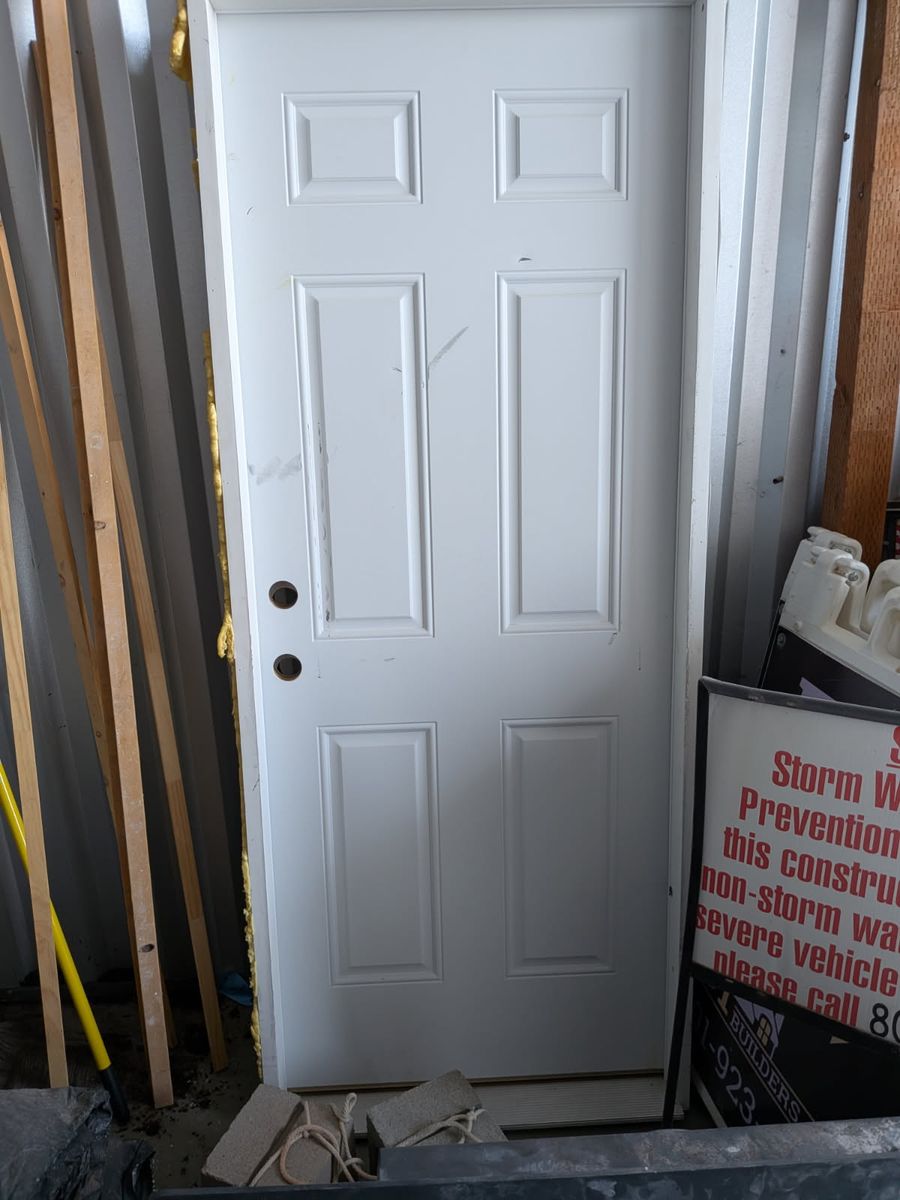 Main image 3
