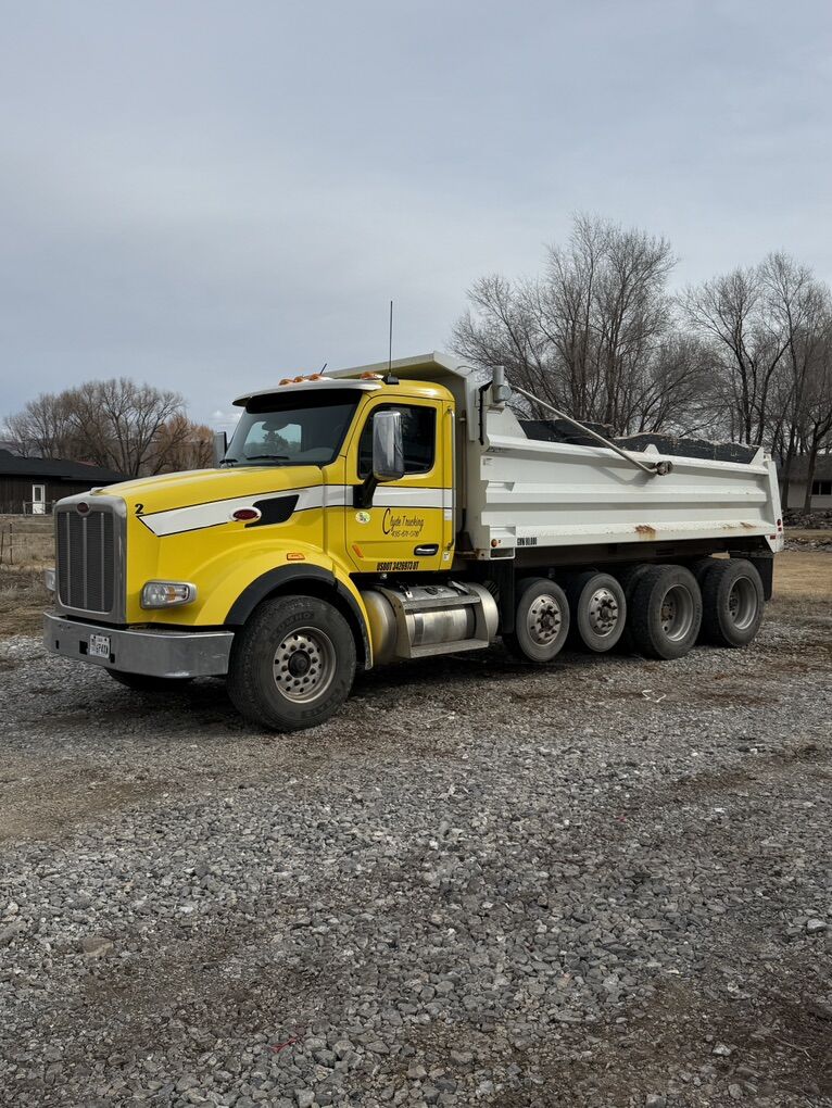2020 Peterbilt Dump Truck