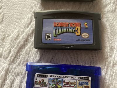 Game Boy Advance Games & Case