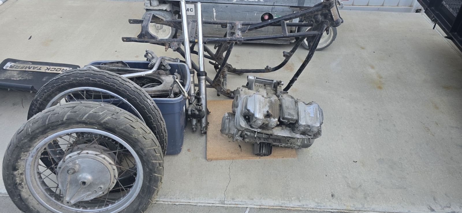 78 Honda CB750 basket case