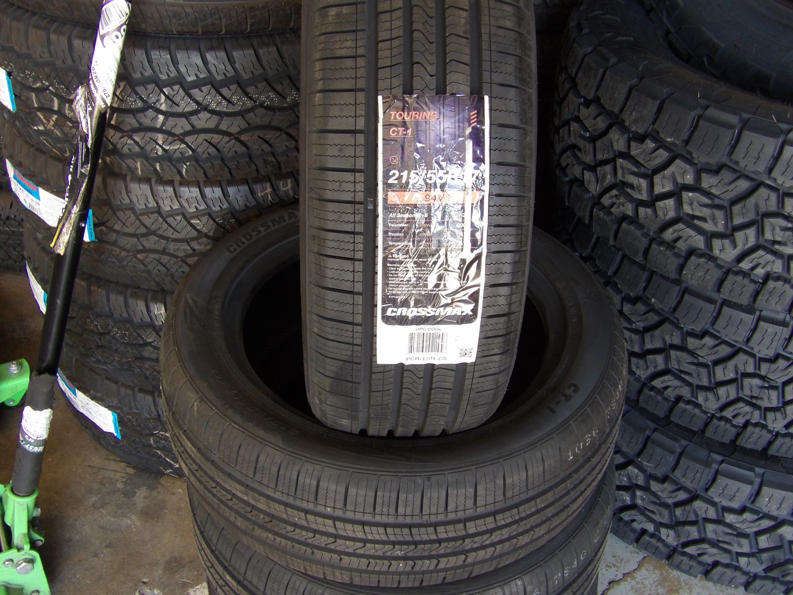 215/55R17 CROSSMAX TOURING CT-1 SET OF NEW TIRES