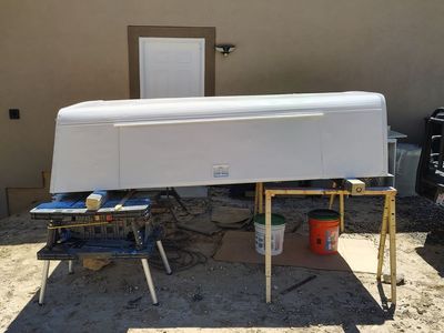CAMPER SHELL / COMMERICAL TRUCK TOPPER