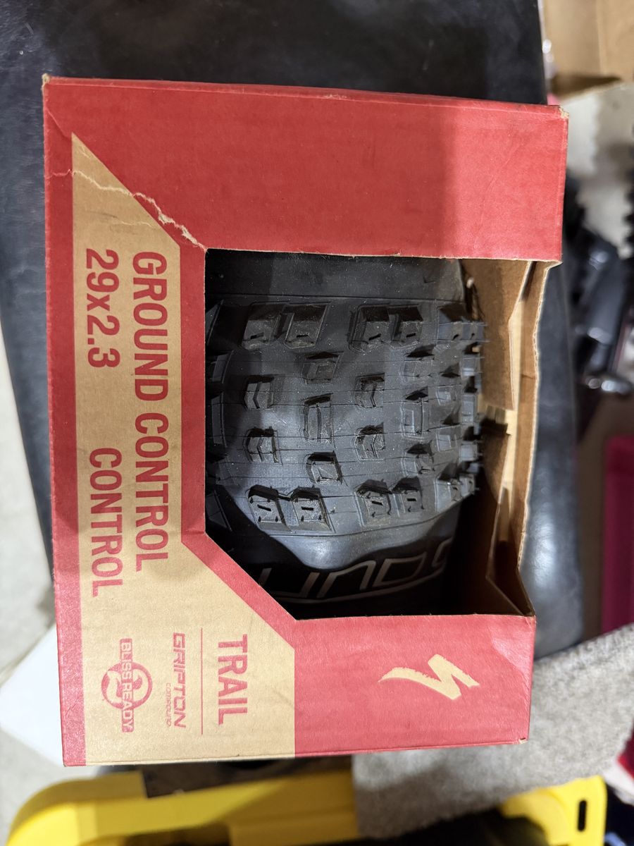 Specialized Ground Control 2.3 29 tire