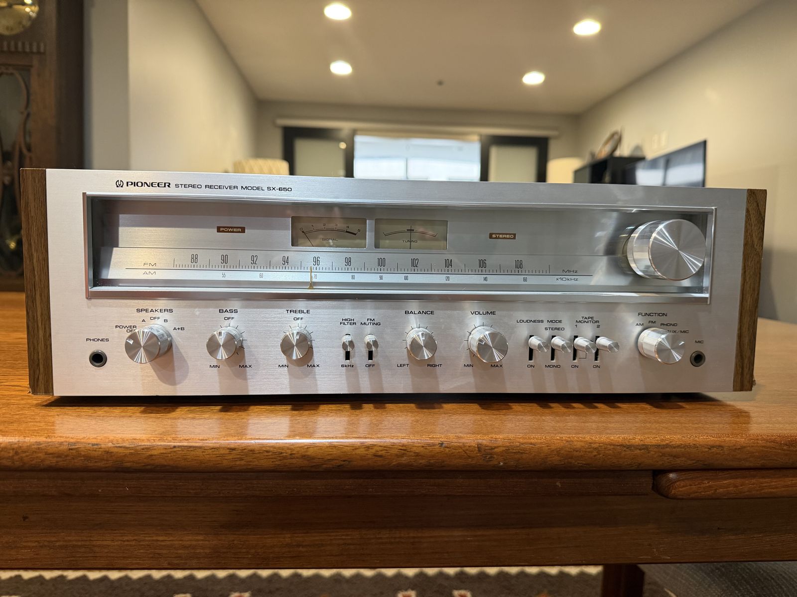 Pioneer SX-650 Receiver