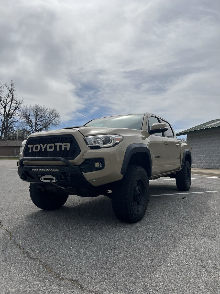 2016 Toyota Tacoma TRD Off-Road