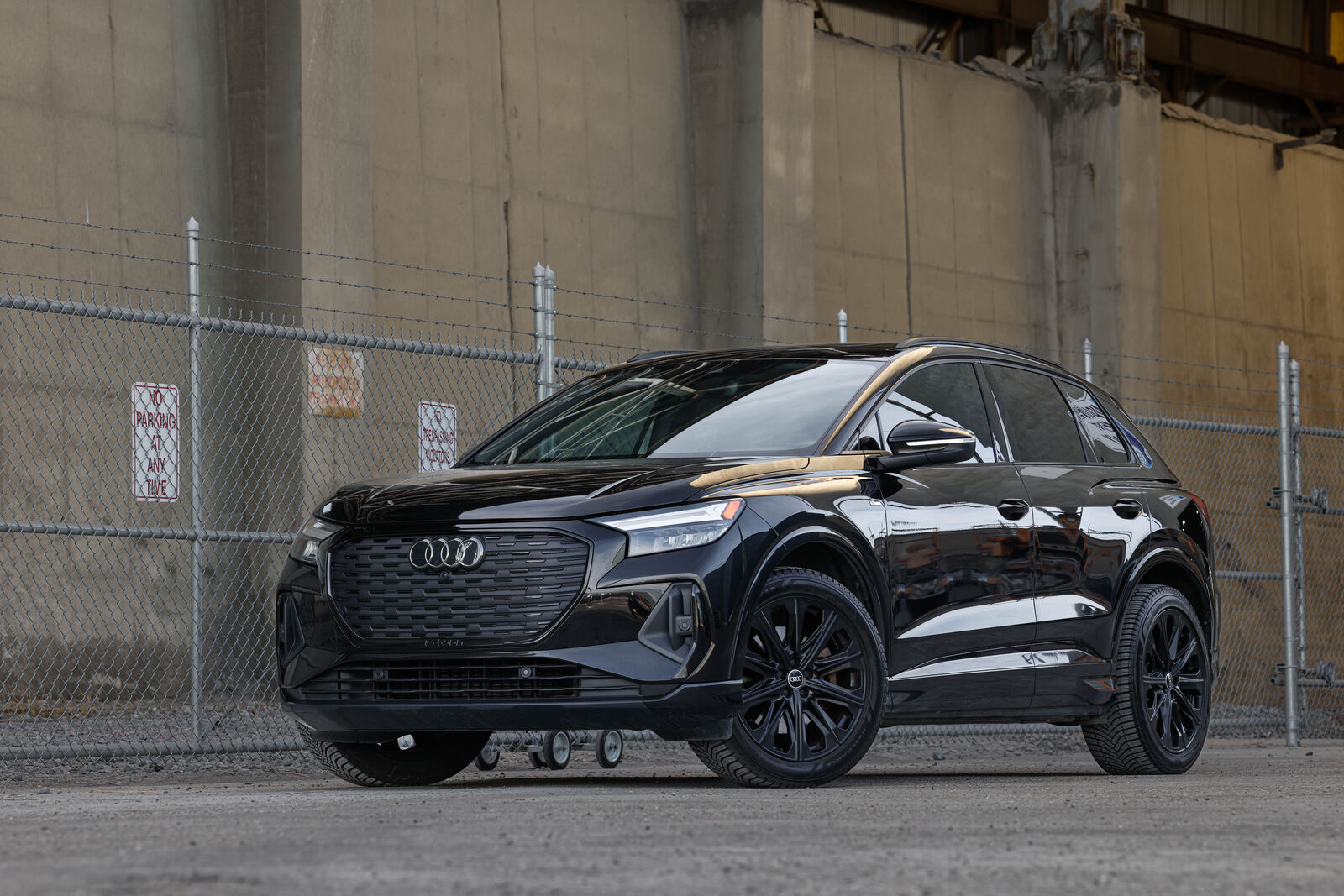 2022 Audi Q4 e-tron quattro Premium Plus 50