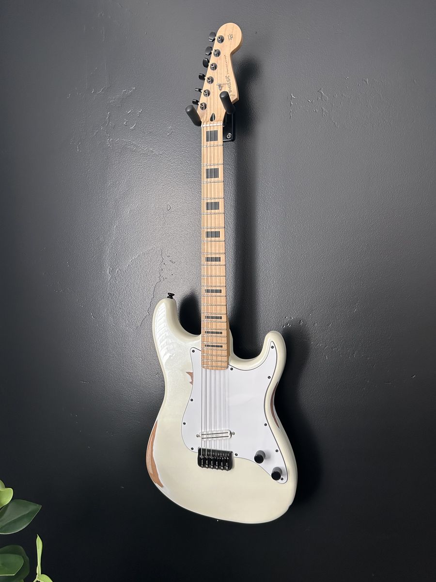 Stratocaster (Highly Customized)