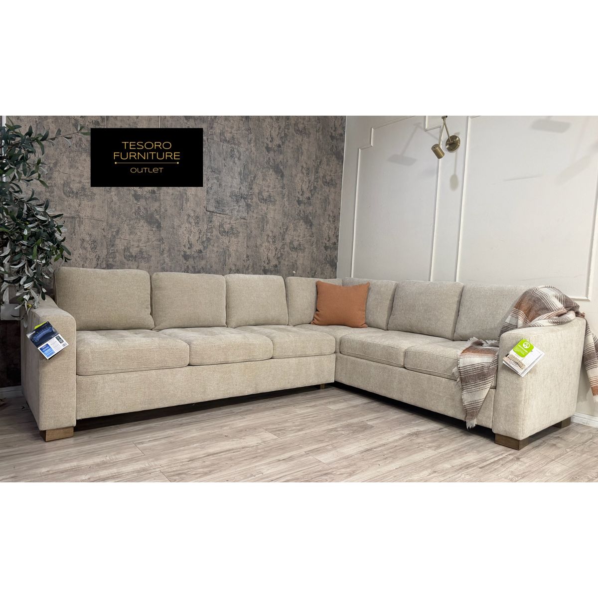 NEW MODERN BEIGE SECTIONAL WE OFFER DELIVERY