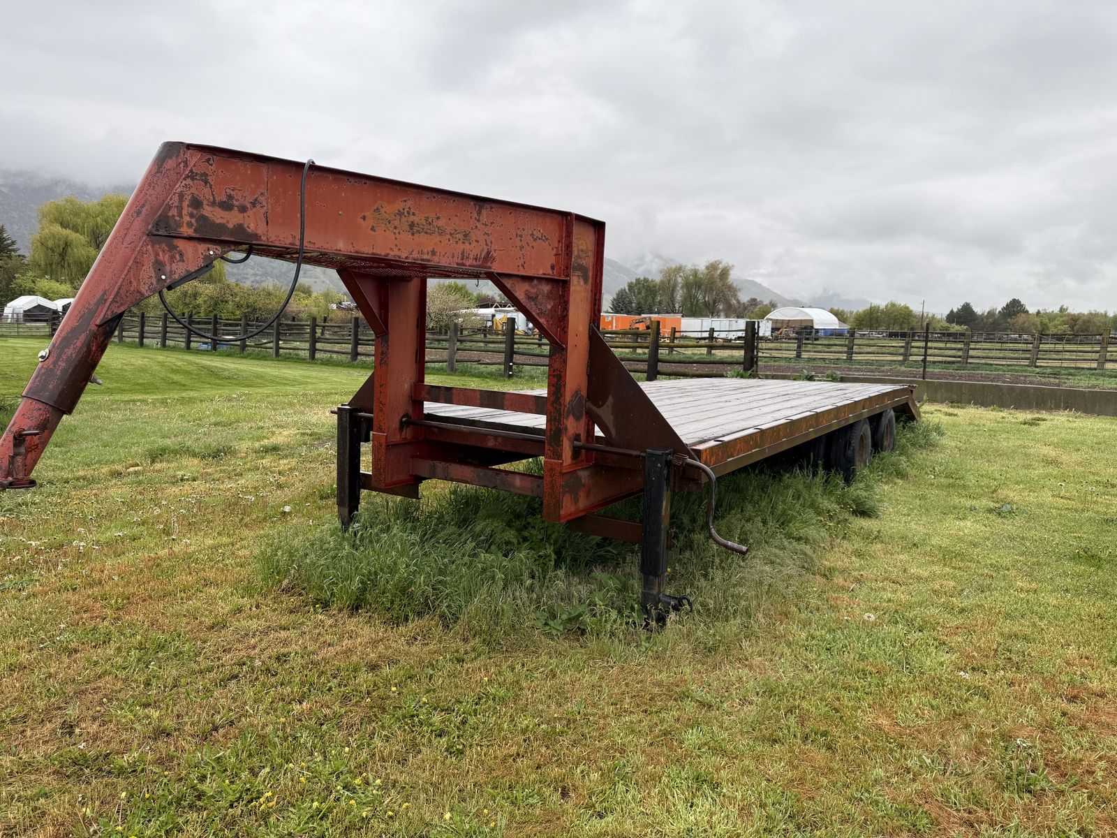 1991 Hillsboro Gooseneck Flatbed Trailer