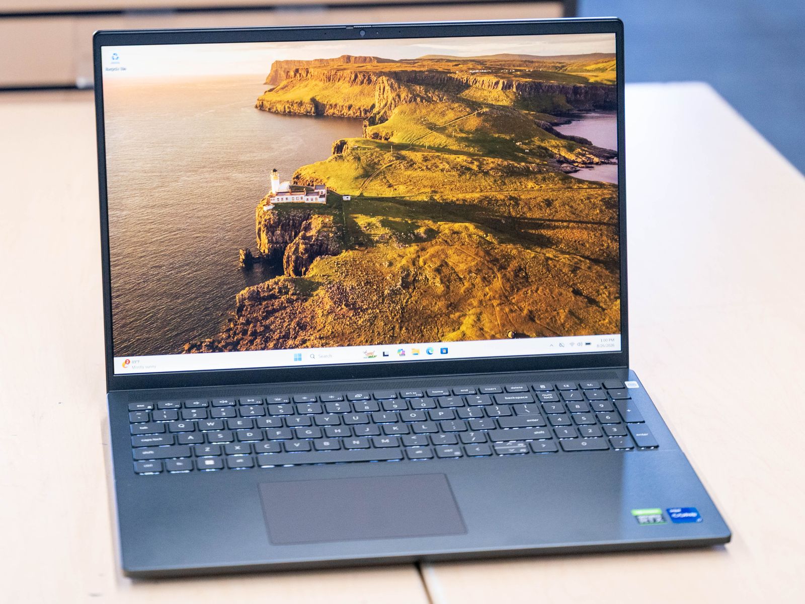 Dell Vostro 7620 | i7-12700H, 24GB RAM, 1TB M.2 NVMe SSD Windows 11 Laptop GTX 3050TI