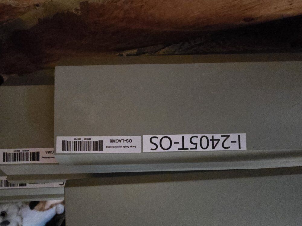 6 sticks of crown molding