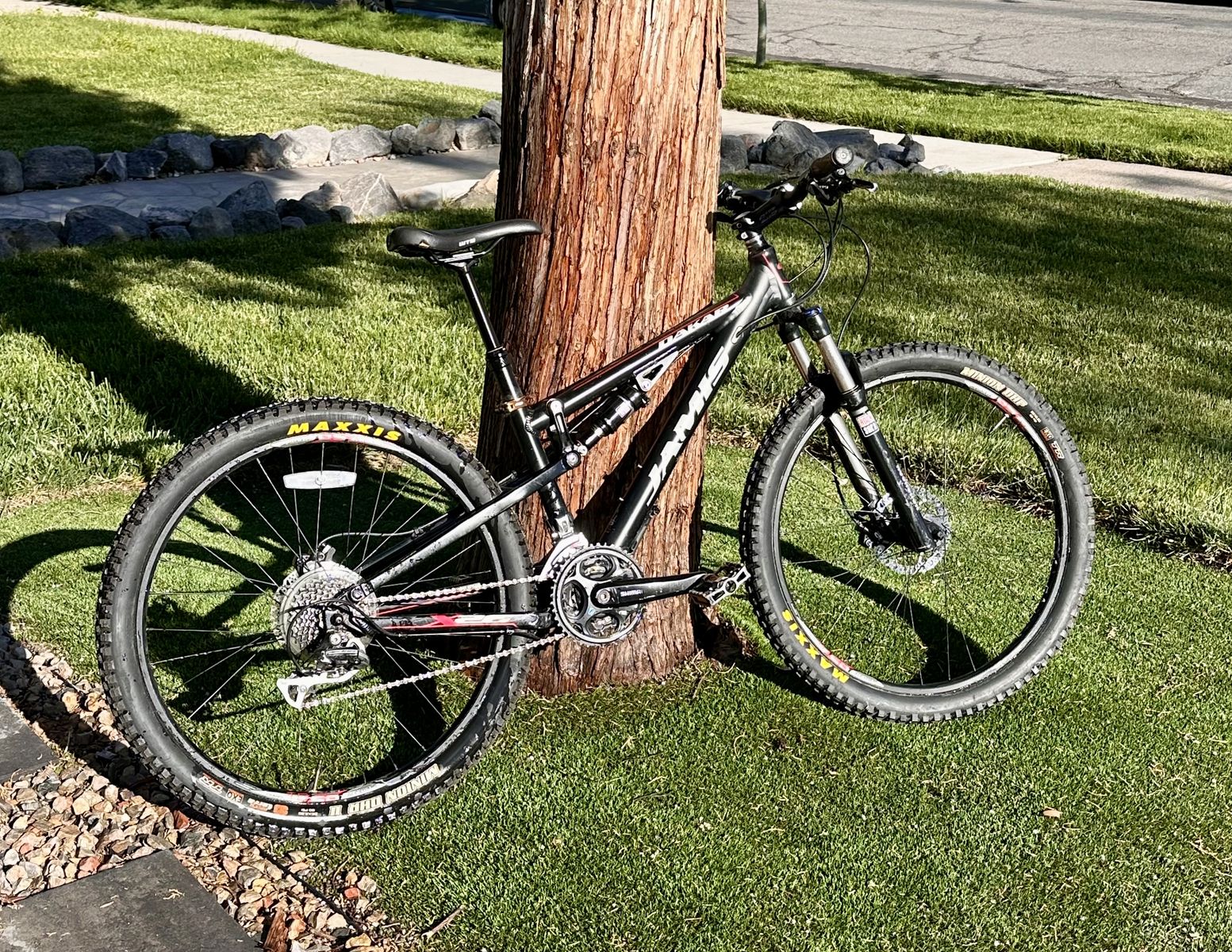Great Teen Mountain Bike – Jamis Dakar Full Suspension MTB