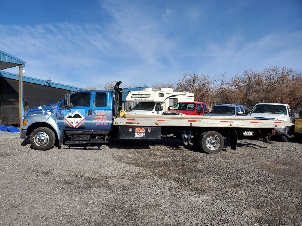2005 Ford F650 Rollback Tow Truck