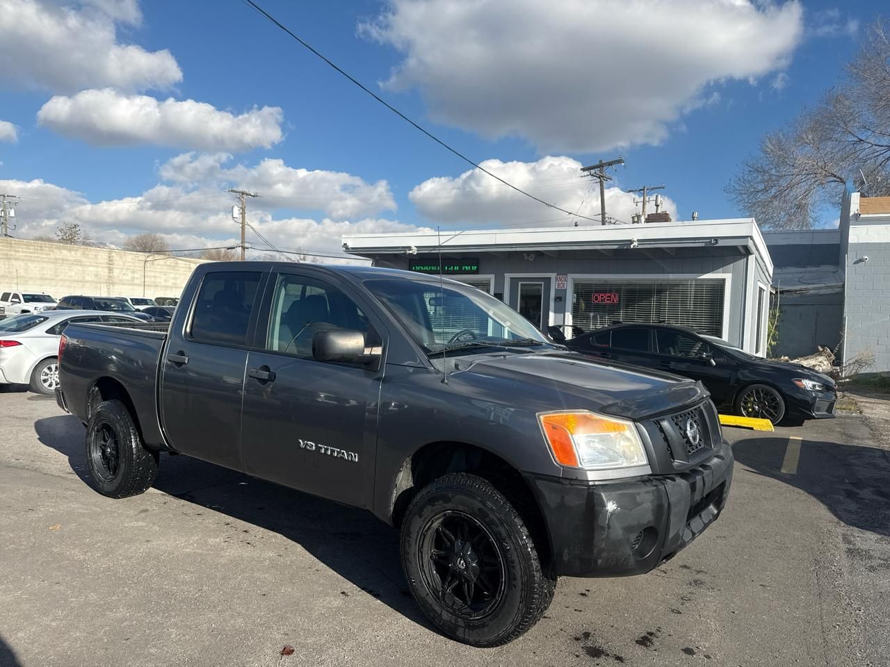 2014 Nissan Titan SV
