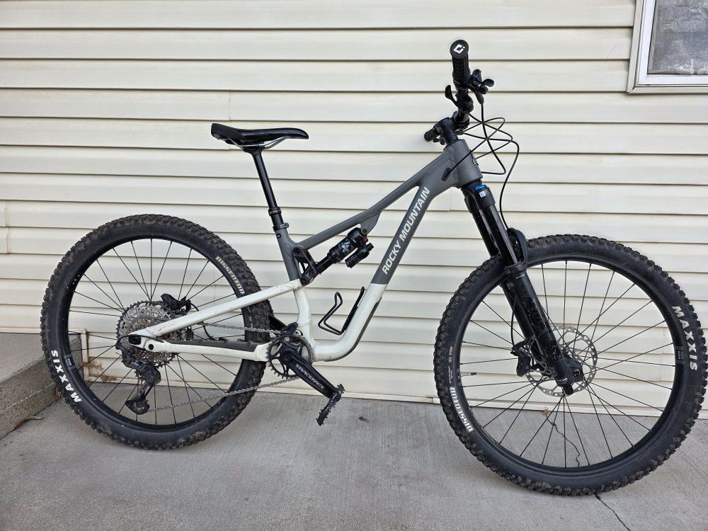 Rocky mountain Instinct Alloy 50
