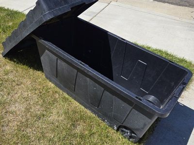 Large storage box