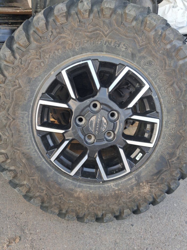 Kenda Cross Trax 30x10.00R15NHS ATV/UTV Tires with Polaris Ranger Wheels - have 2. 25/ per