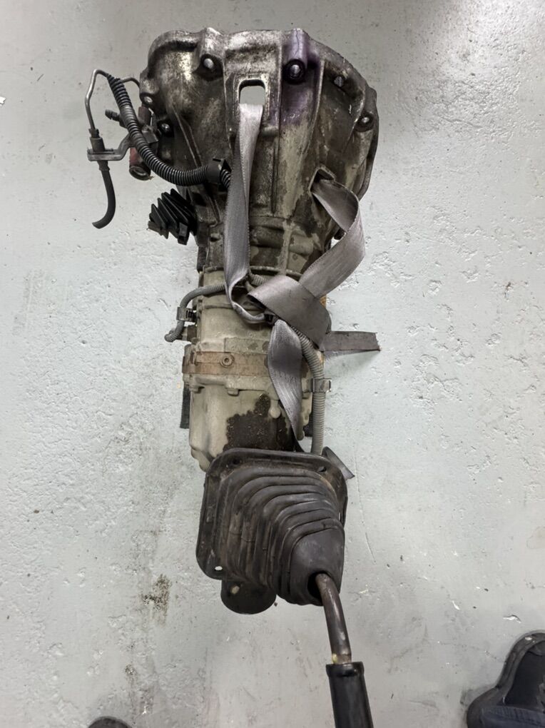 Tacomaa 1999 Manual transmission 2.7L