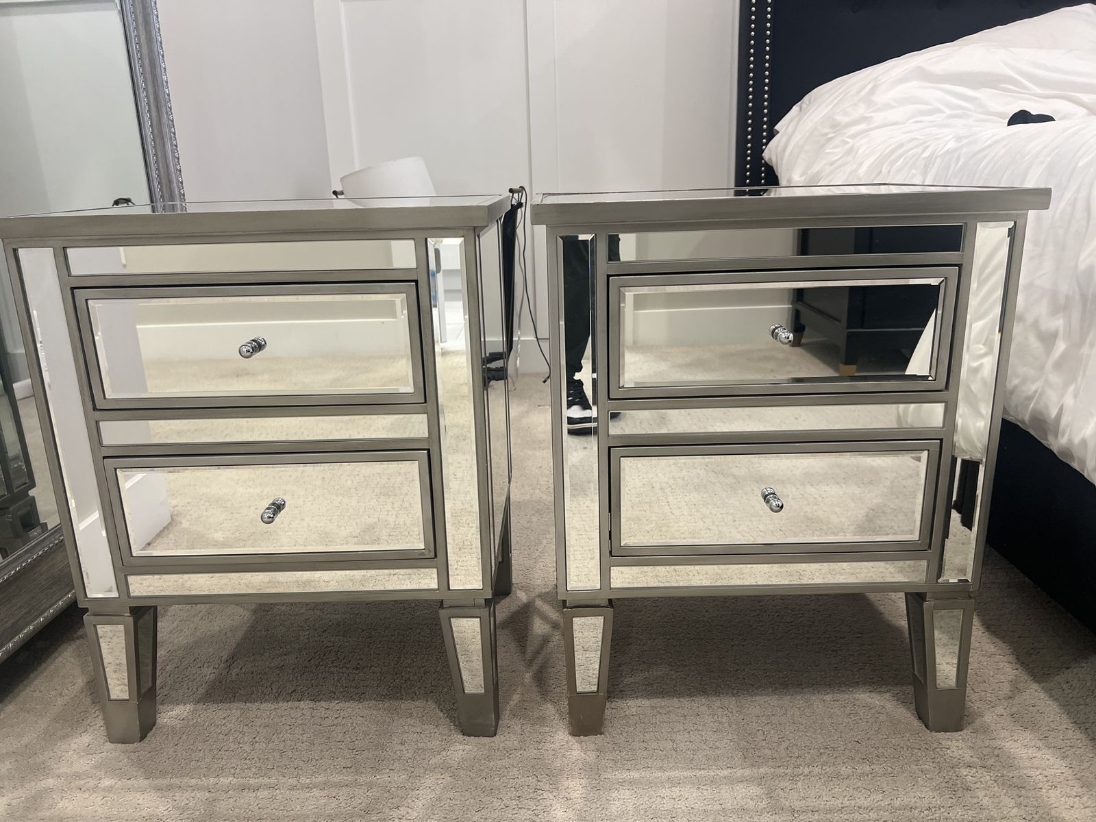 Pair of Mirrored 2-Drawer Nightstands - Elegant Bedroom Furniture