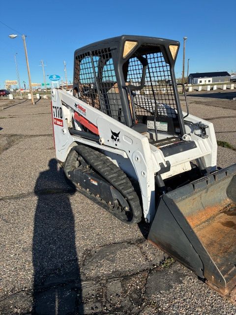 2010 Bobcat T110 w/ 374 Hrs, Free Fork attachment