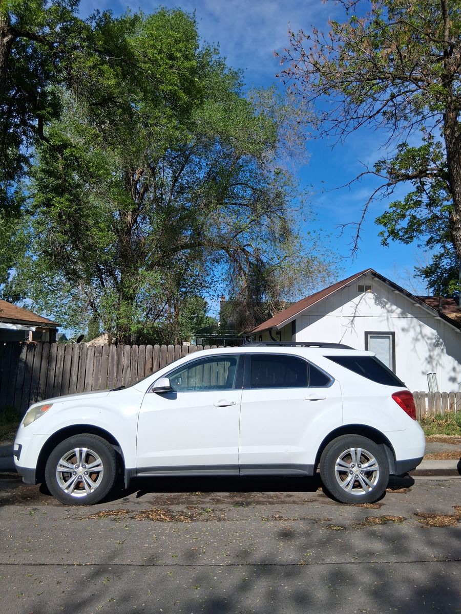 2011 CHEVROLET EQUINOX LT