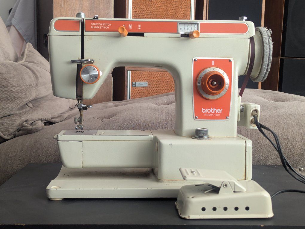 Brother Riviera 1681 Vintage Portable Sewing Machine - Tan/Orange Accent