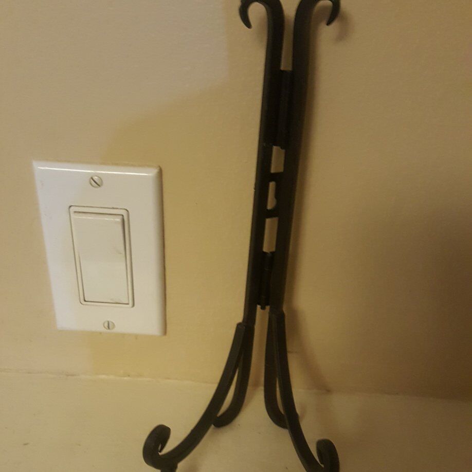 Black Metal Display Stand