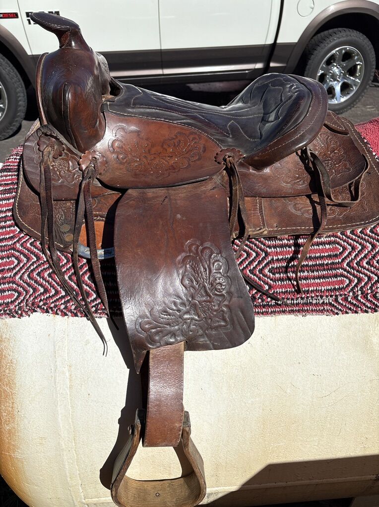 14.5 Western Saddle