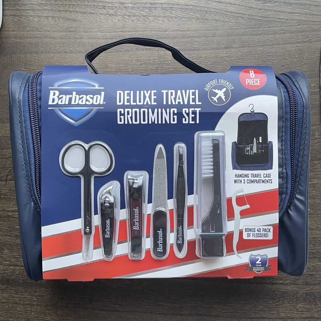 Barbasol Deluxe Travel Grooming Set (8-Piece)