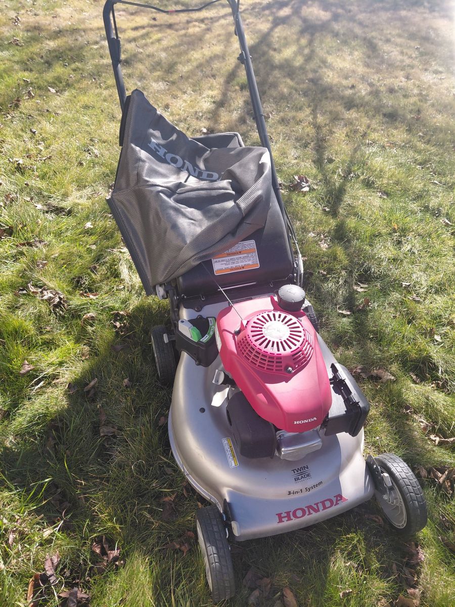 Super clean, self propelled, Honda lawn mower